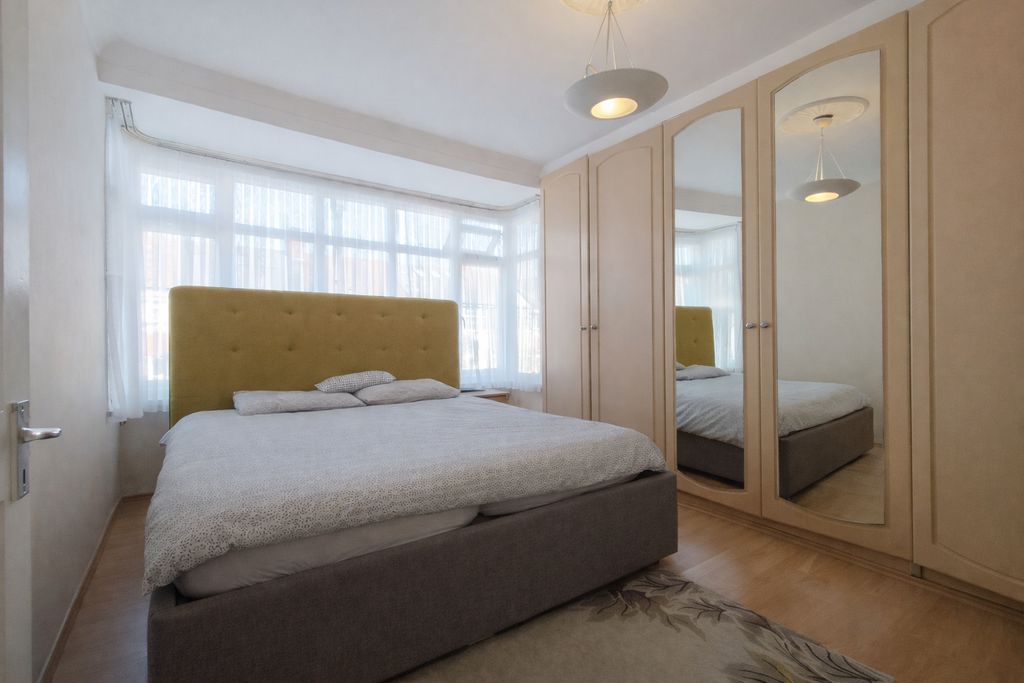 Photo 17- click for photo gallery